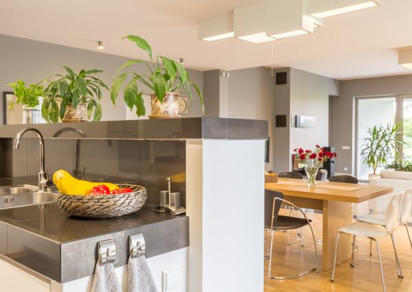 DOM na kľúč - výborne riešený 4.izb. bytdg